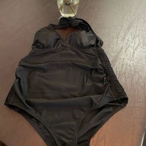 Beach Bump maternity one piece swimsuit Size S